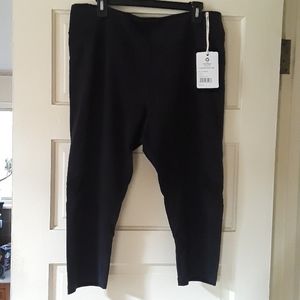 NEW Organic Cotton Satva capri legging XL